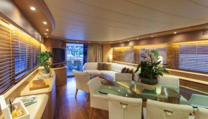 Yacht Blinds in Dubai Harbour