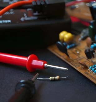 Motor Start Capacitors in Canada