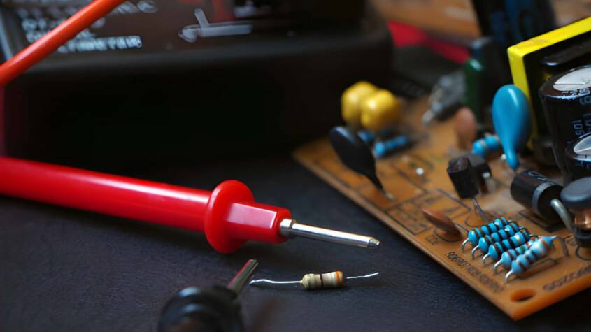 Motor Start Capacitors in Canada